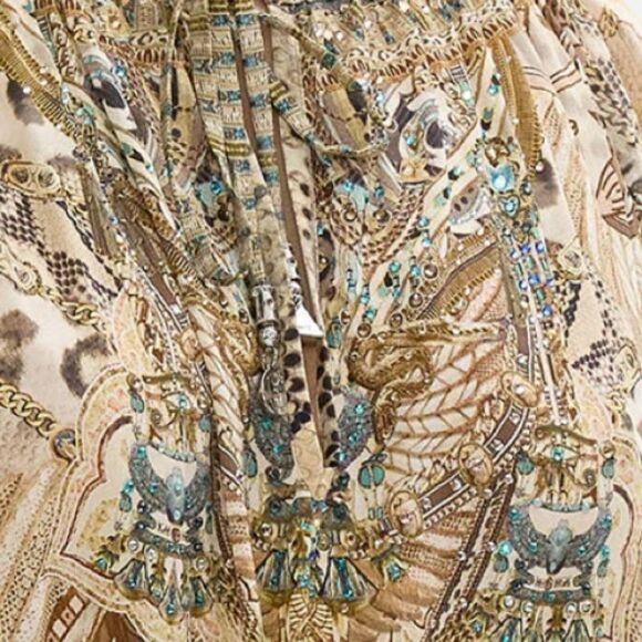 11 NWOT CAMILLA Long Sleeve Oversized Silk Peasant Dress
The Throne Room - Picture 6 of 12